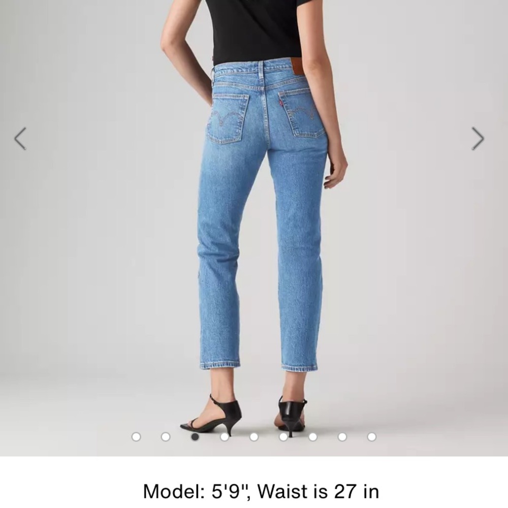 Levi’s Wedgie Straight Jeans - Picture 3 of 6